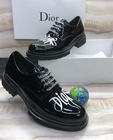 sepatu sneakers dior wanita|dior lace up sneakers.